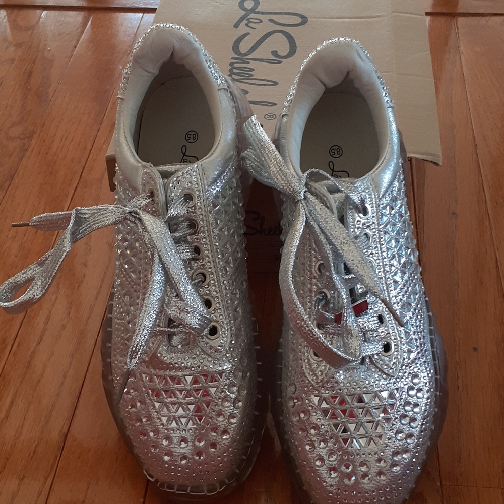 🥳SOLD LOCALLY 🥳 Silver Bling-Bling Sneakers